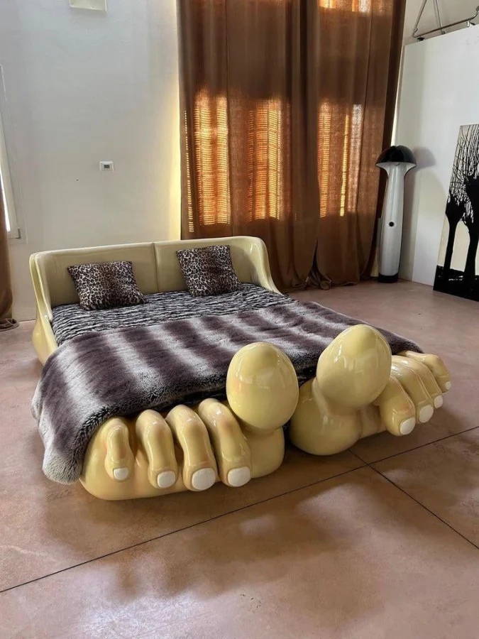 Weird Designs (16 pics)