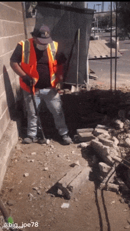 Acid GIFs, August 6 (25 gifs)