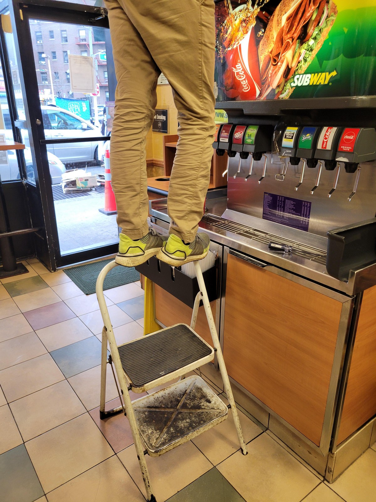 They Don't Care About Safety (23 pics) They Don't Care About Safety (23 pics)