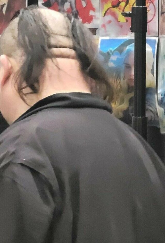 Awful Haircuts (25 pics)