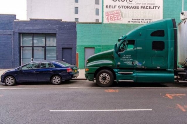 Unexpected Coincidences (21 pics)
