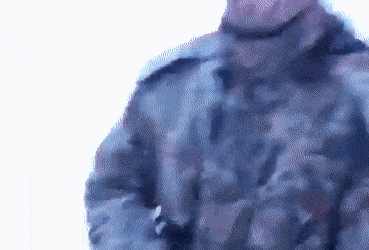 Acid GIFs, August 7 (25 gifs) Acid GIFs, August 7 (25 gifs)