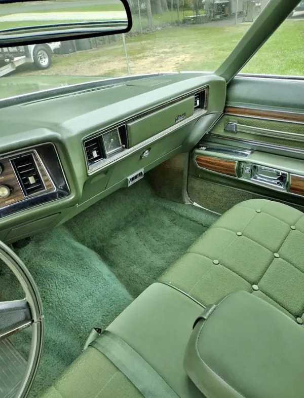Amazing Car Interiors (23 pics)