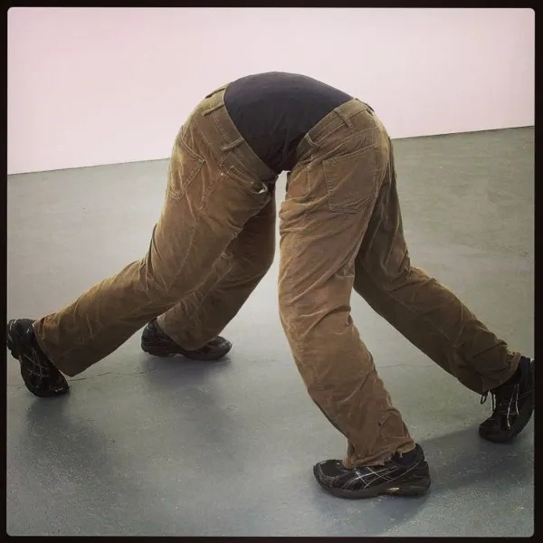 What Is Going On Here? (27 pics)