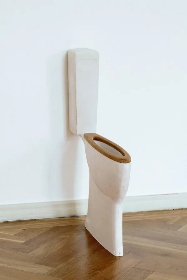 What Is Going On Here? (27 pics)