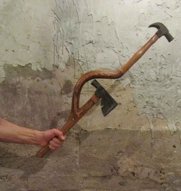 What Is Going On Here? (27 pics)