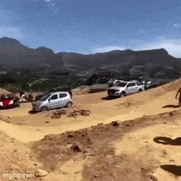 Acid GIFs, August 10 (25 gifs) Acid GIFs, August 10 (25 gifs)
