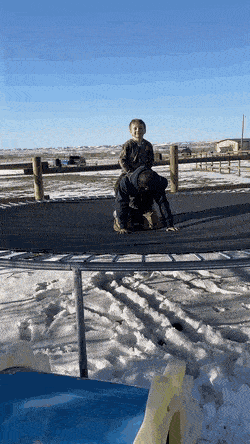 Acid GIFs, August 10 (25 gifs) Acid GIFs, August 10 (25 gifs)