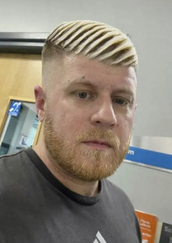 Awful Haircuts (27 pics) Awful Haircuts (27 pics)