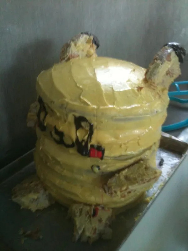 Failed Cakes (21 pics) Failed Cakes (21 pics)
