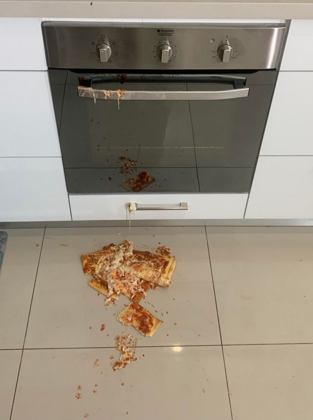 Unfortunate Situations (25 pics)