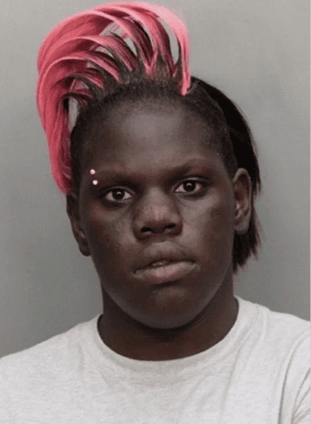 Awful Haircuts (17 pics) Awful Haircuts (17 pics)