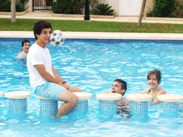 Unexpected Finds In The Woods (21 pics) Unexpected Finds In The Woods (21 pics)