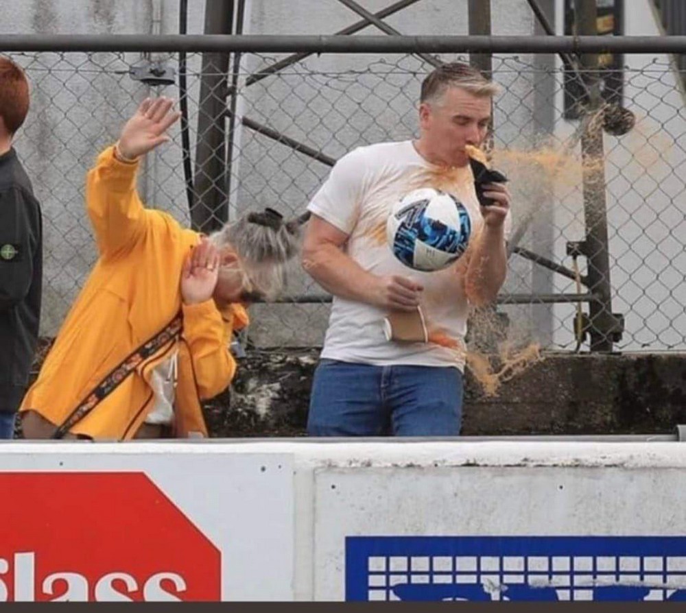 Right Moment (23 pics)