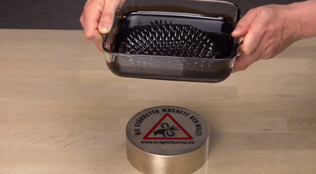 Acid GIFs, August 13 (25 gifs)