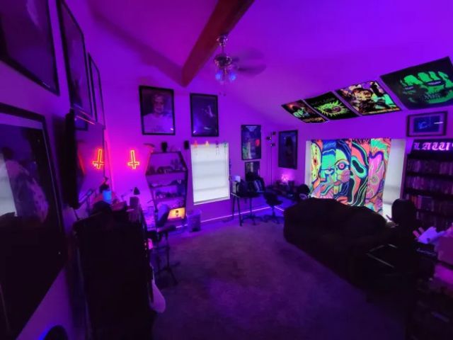 Cool Man Caves (19 pics) Cool Man Caves (19 pics)