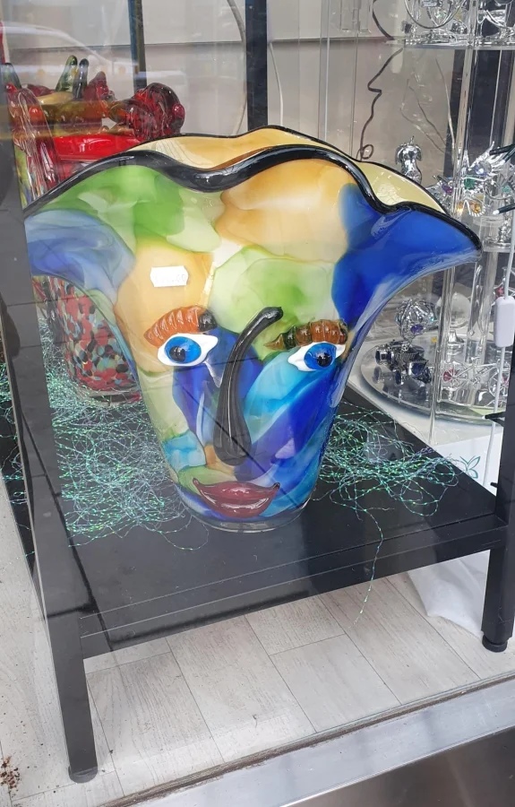 Weird Designs (17 pics)