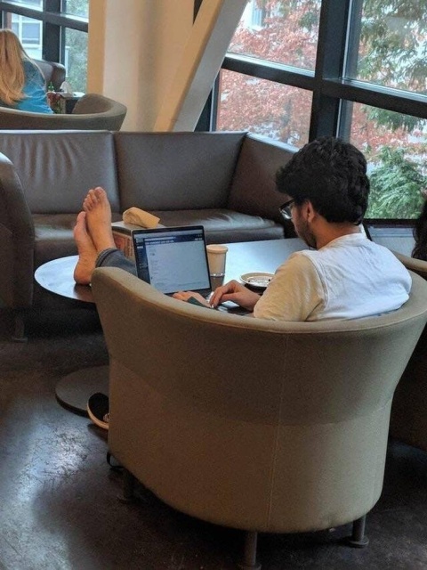 Annoying Situations (23 pics)