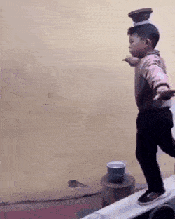 Acid GIFs, August 18 (25 gifs)