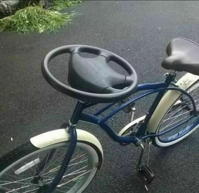 What Is Going On Here? (14 pics)