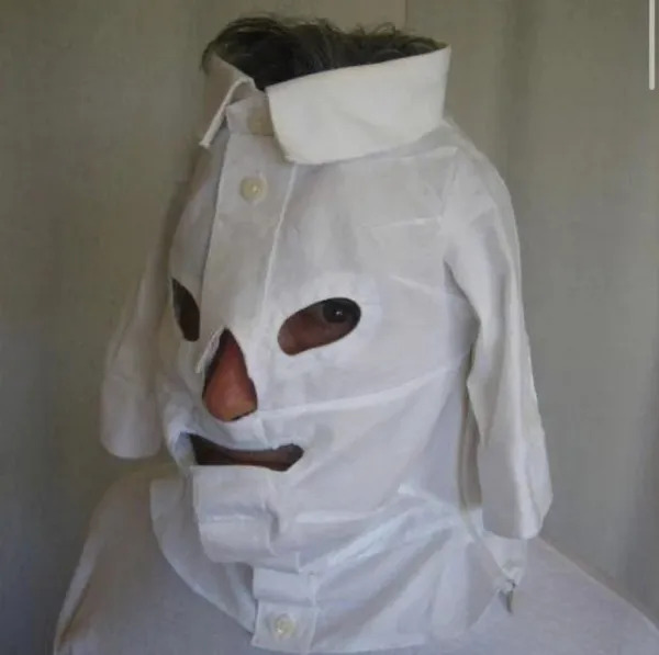 What Is Going On Here? (25 pics)