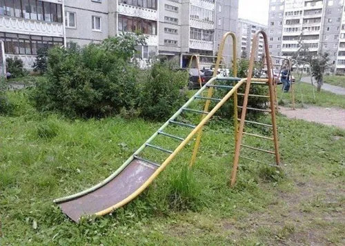Failed Playgrounds (23 pics) Failed Playgrounds (23 pics)