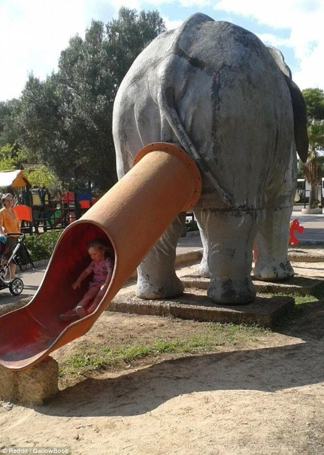 Failed Playgrounds (23 pics) Failed Playgrounds (23 pics)