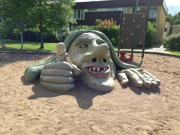 Failed Playgrounds (23 pics) Failed Playgrounds (23 pics)