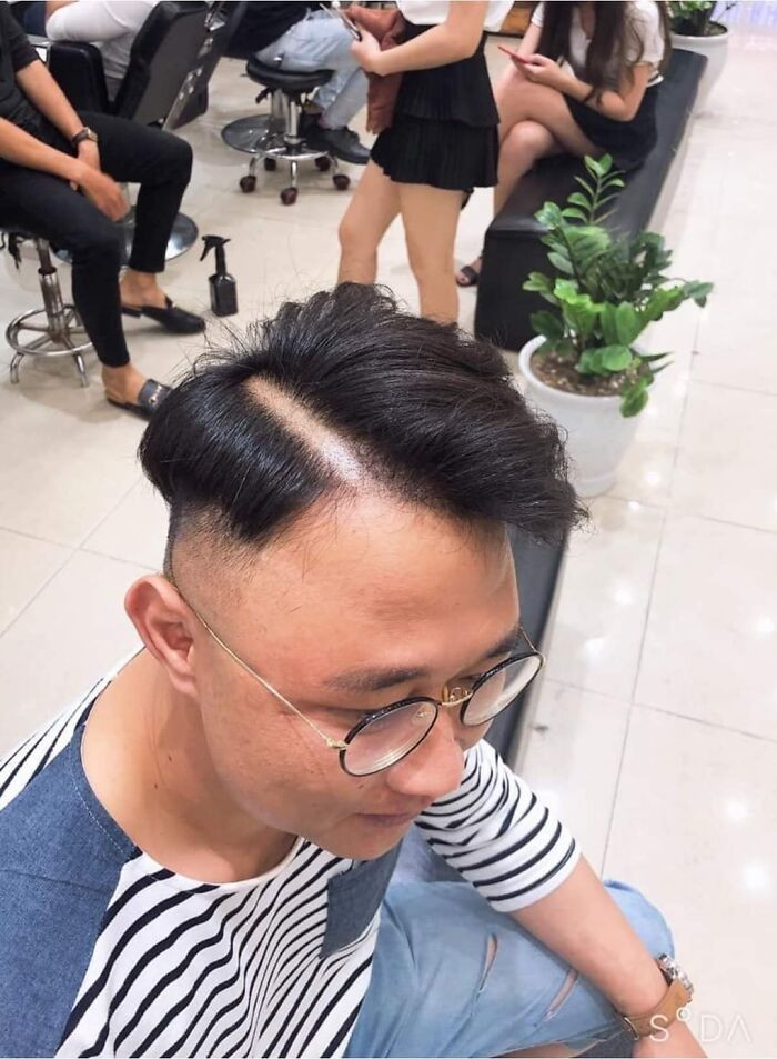 Awful Haircuts (17 pics)