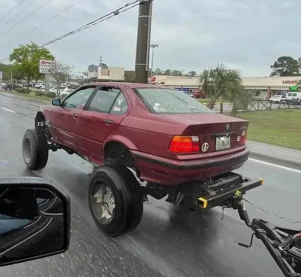 Awful Drivers (23 pics) Awful Drivers (23 pics)