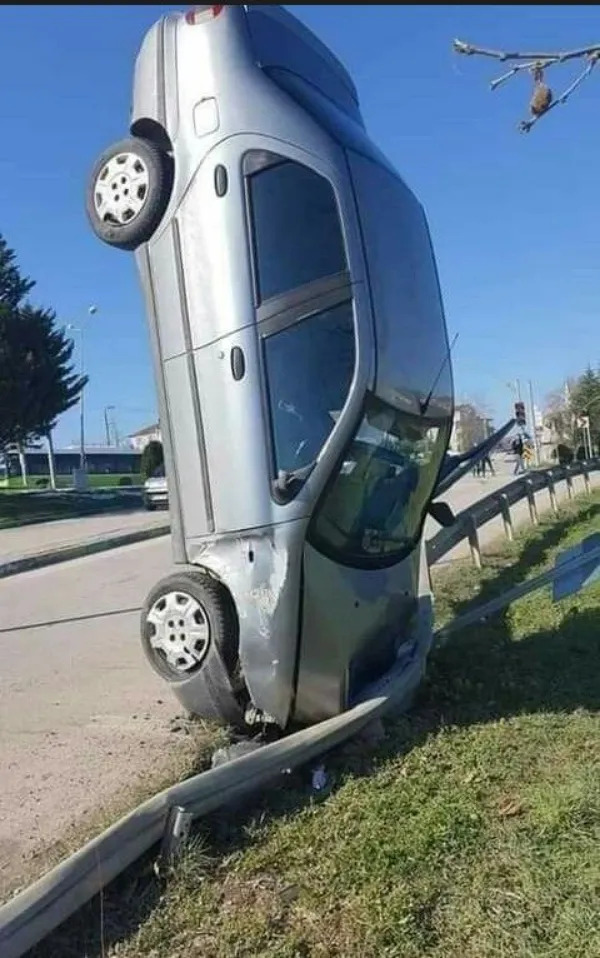 Awful Drivers (23 pics)