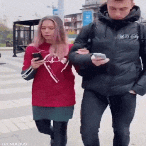 Acid GIFs, August 24 (25 gifs)