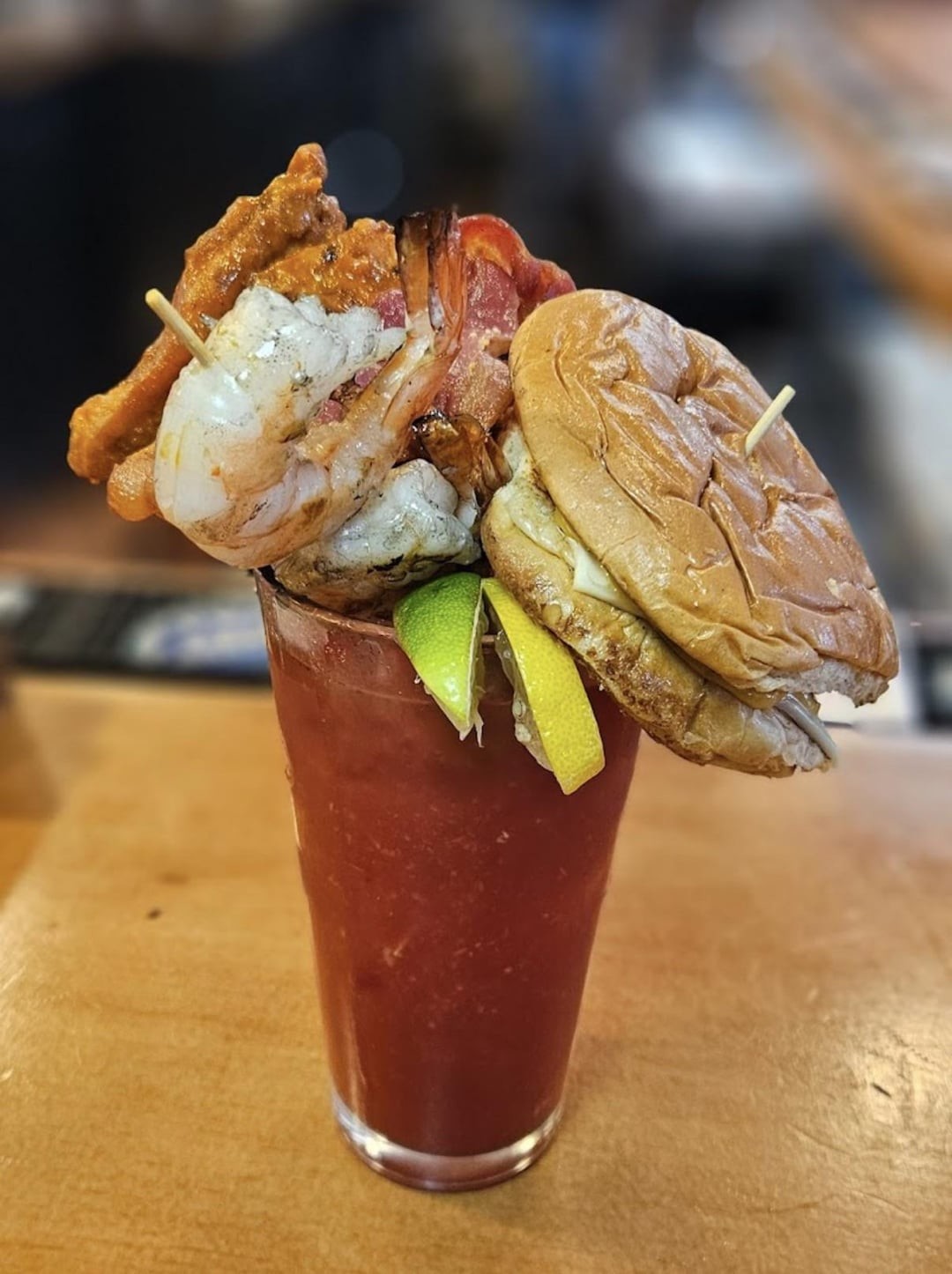 Crazy Food Serving (21 pics)