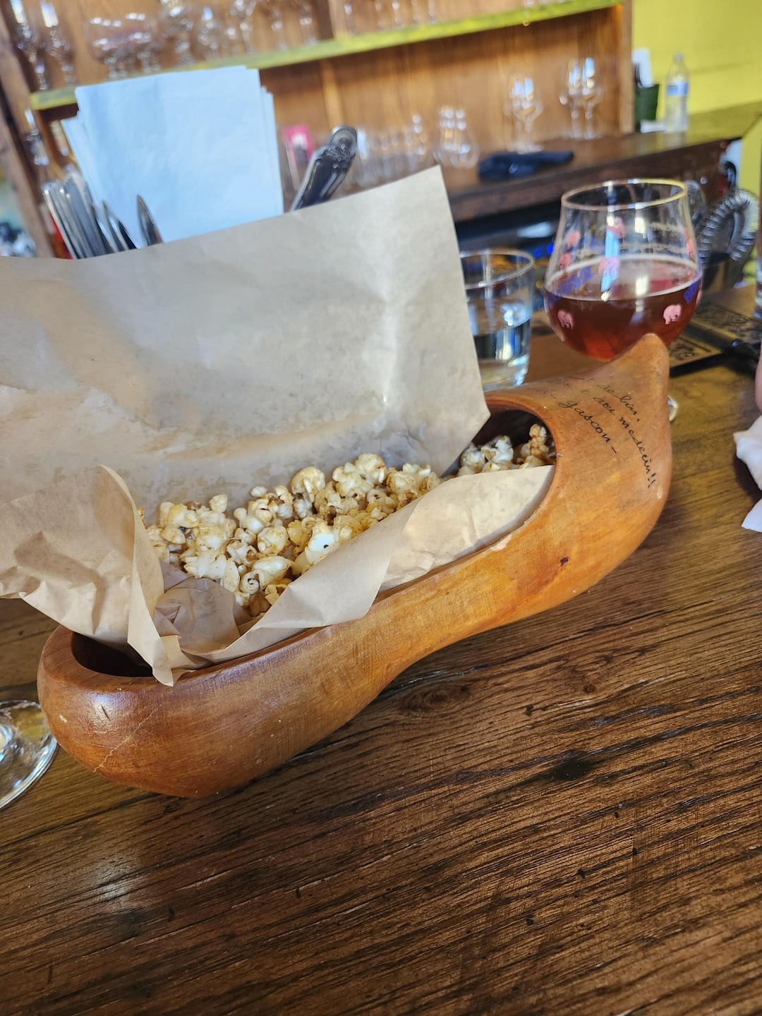Crazy Food Serving (21 pics)
