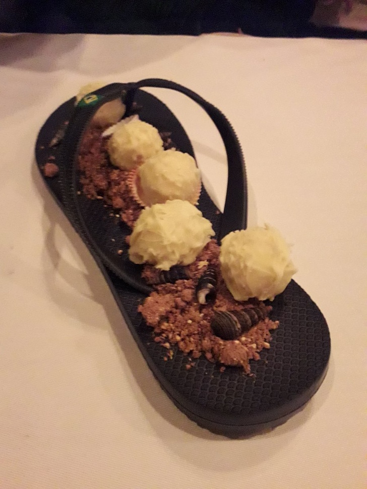 Weird Food Serving (17 pics)