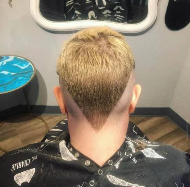 Awful Haircuts (21 pics)