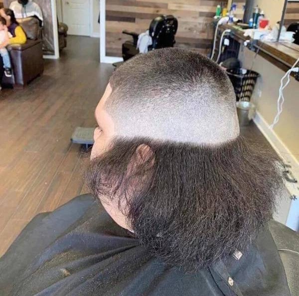 Awful Haircuts (21 pics)