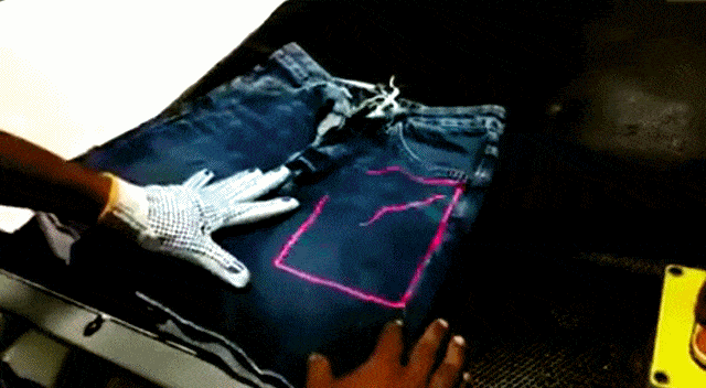 Acid GIFs, August 26 (25 gifs)