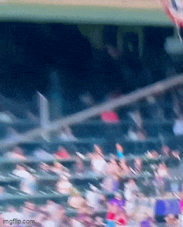 Acid GIFs, August 27 (25 gifs)
