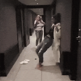 Acid GIFs, August 27 (25 gifs)