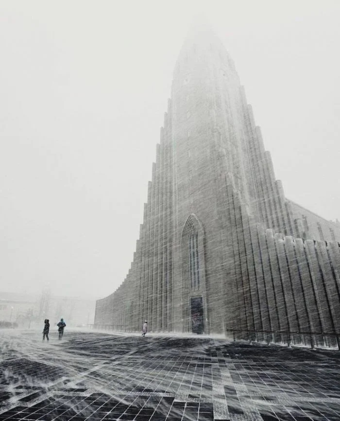 Giant Things (25 pics)