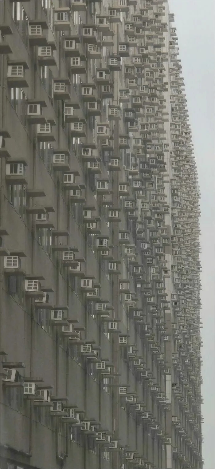 Giant Things (25 pics)