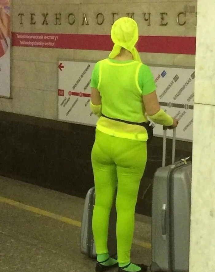 Strange People In The Subway (19 pics) Strange People In The Subway (19 pics)