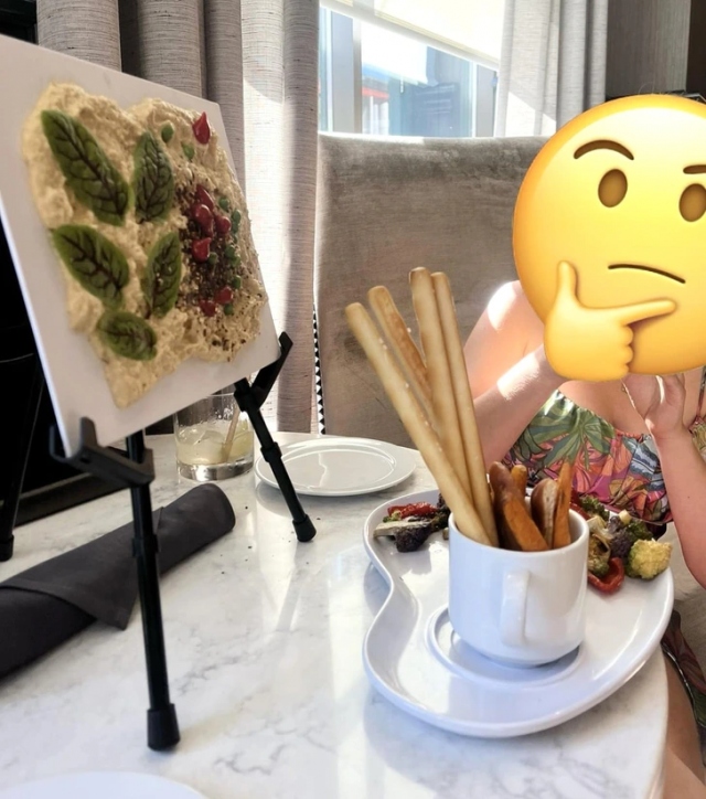Crazy Food Serving (16 pics) Crazy Food Serving (16 pics)