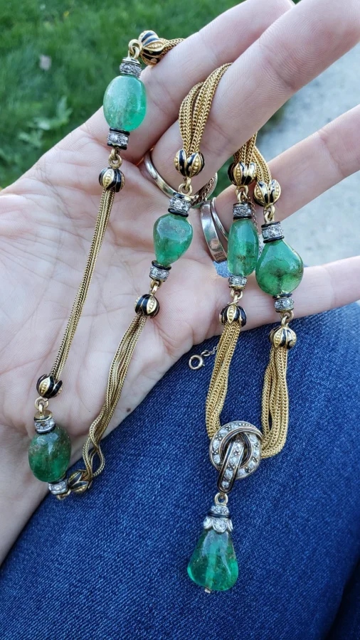 Cool Finds In Thrift Shops (23 pics) Cool Finds In Thrift Shops (23 pics)
