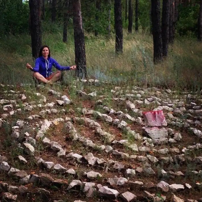 Unexpected Finds In The Woods (19 pics) Unexpected Finds In The Woods (19 pics)
