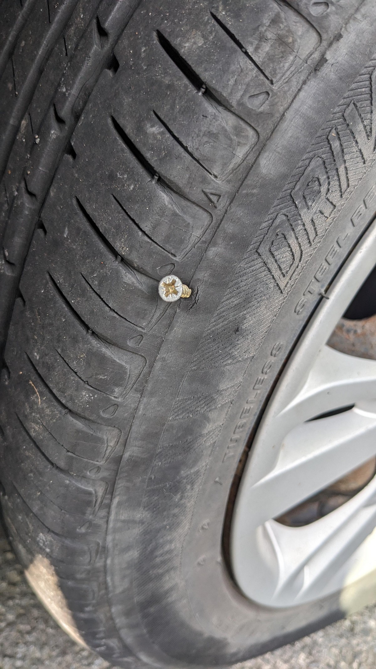 Bad Days Happen (23 pics)