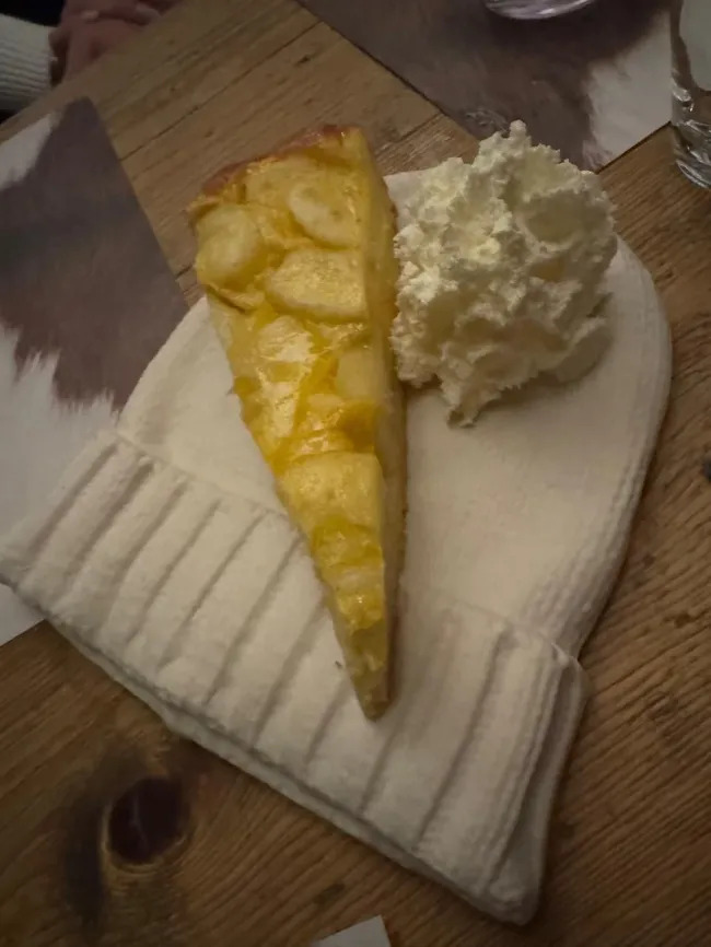 Crazy Food Serving (21 pics)