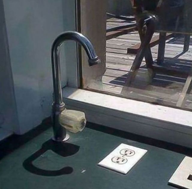 Failed Constructions (19 pics) Failed Constructions (19 pics)