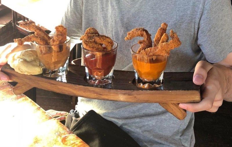 Crazy Food Serving (27 pics)
